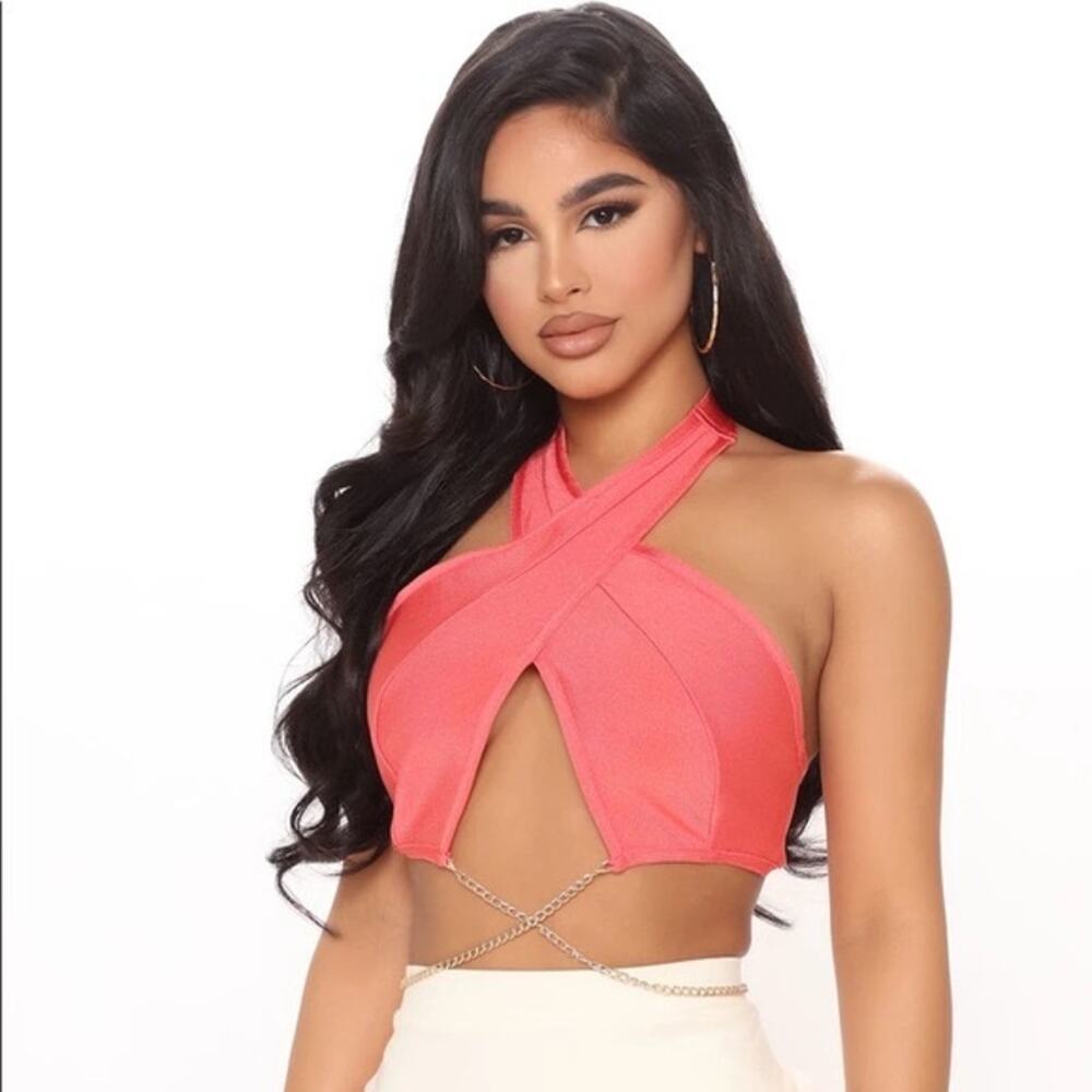 Going Out Party Fashion Nova NWT Coral Need You Know Bandage Halter Crop Top